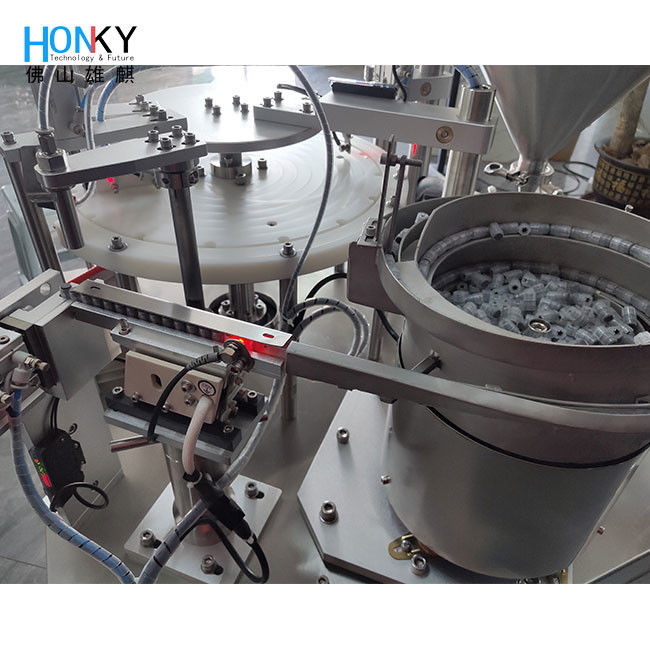 Máy điền chai 3ml tự động với bơm piston gốm cho Gel da mỹ phẩm với tốc độ 30 PCS mỗi phút